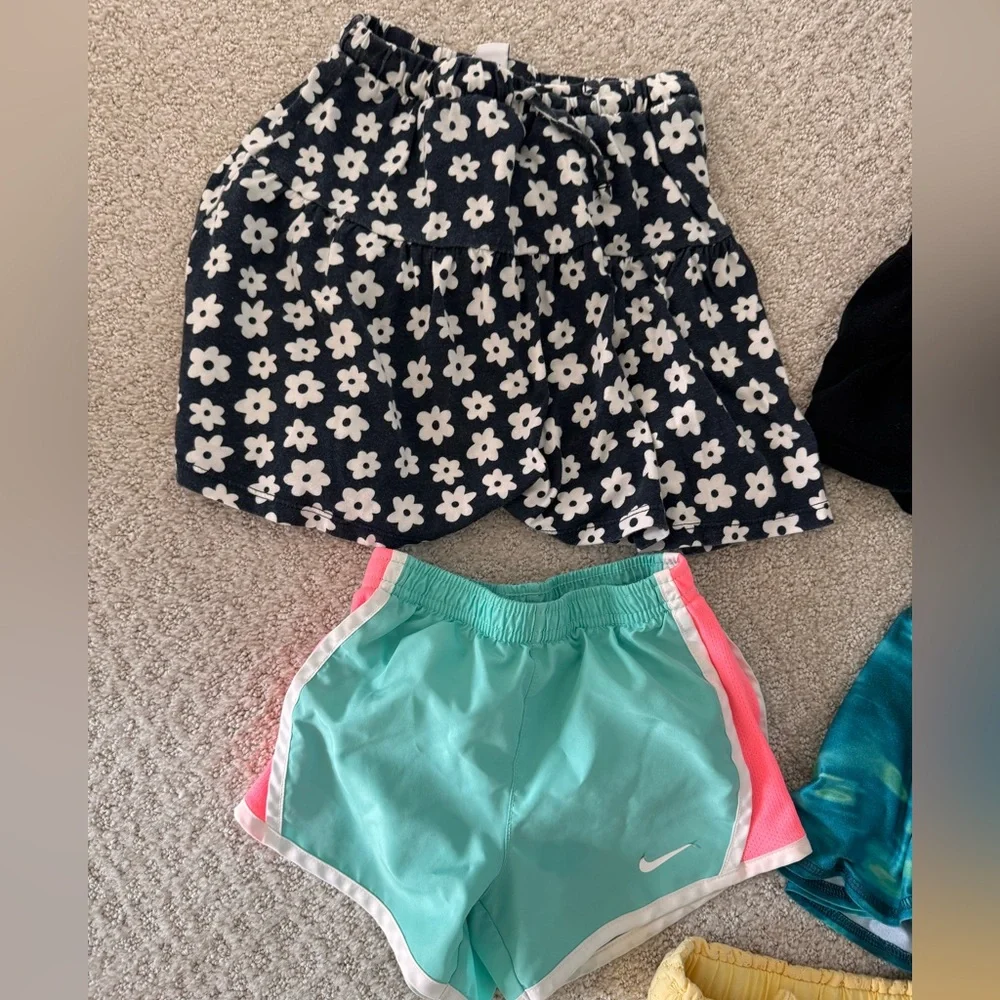 Cat & Jack, Old Navy, Nike Kids Multicolor Shorts/Skort Bundle - Picture 5 of 7